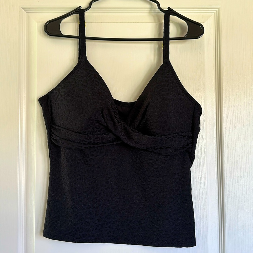 Black cheetah print bathing suit top